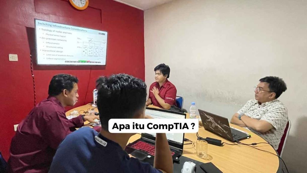 Apa itu CompTIA