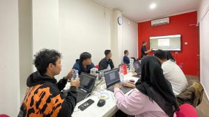 DevOps Engineer Kuliah Jurusan Apa? Panduan untuk Calon Profesional